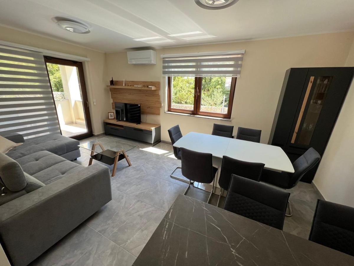 Apartman David 리예카 외부 사진